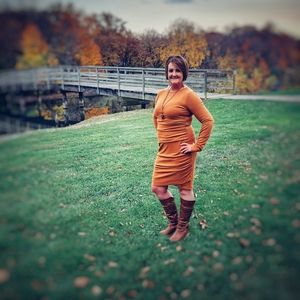 Meet your Posher, Julie